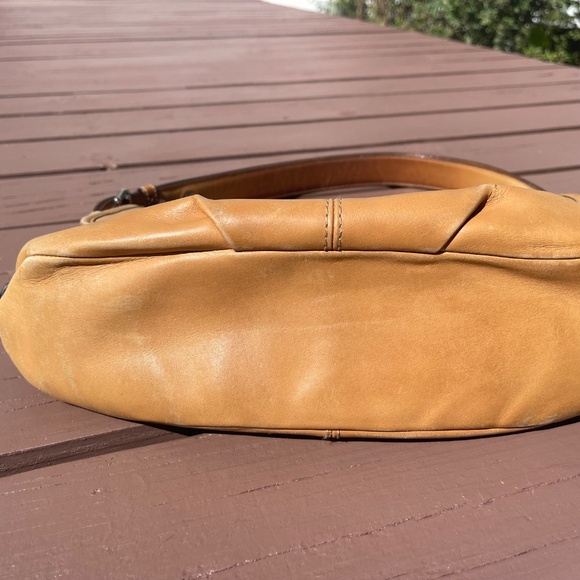 Coach Shoulder Bag Legacy Leather Flap Style F15170 Tan Convertible Cross Body - Picture 7 of 7